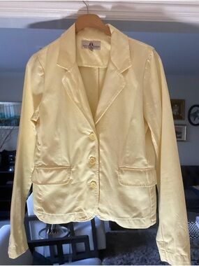 Juicy Couture Pale Yellow Blazer Medium